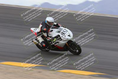 media/Jan-15-2023-SoCal Trackdays (Sun) [[c1237a034a]]/Bowl (1125am)/